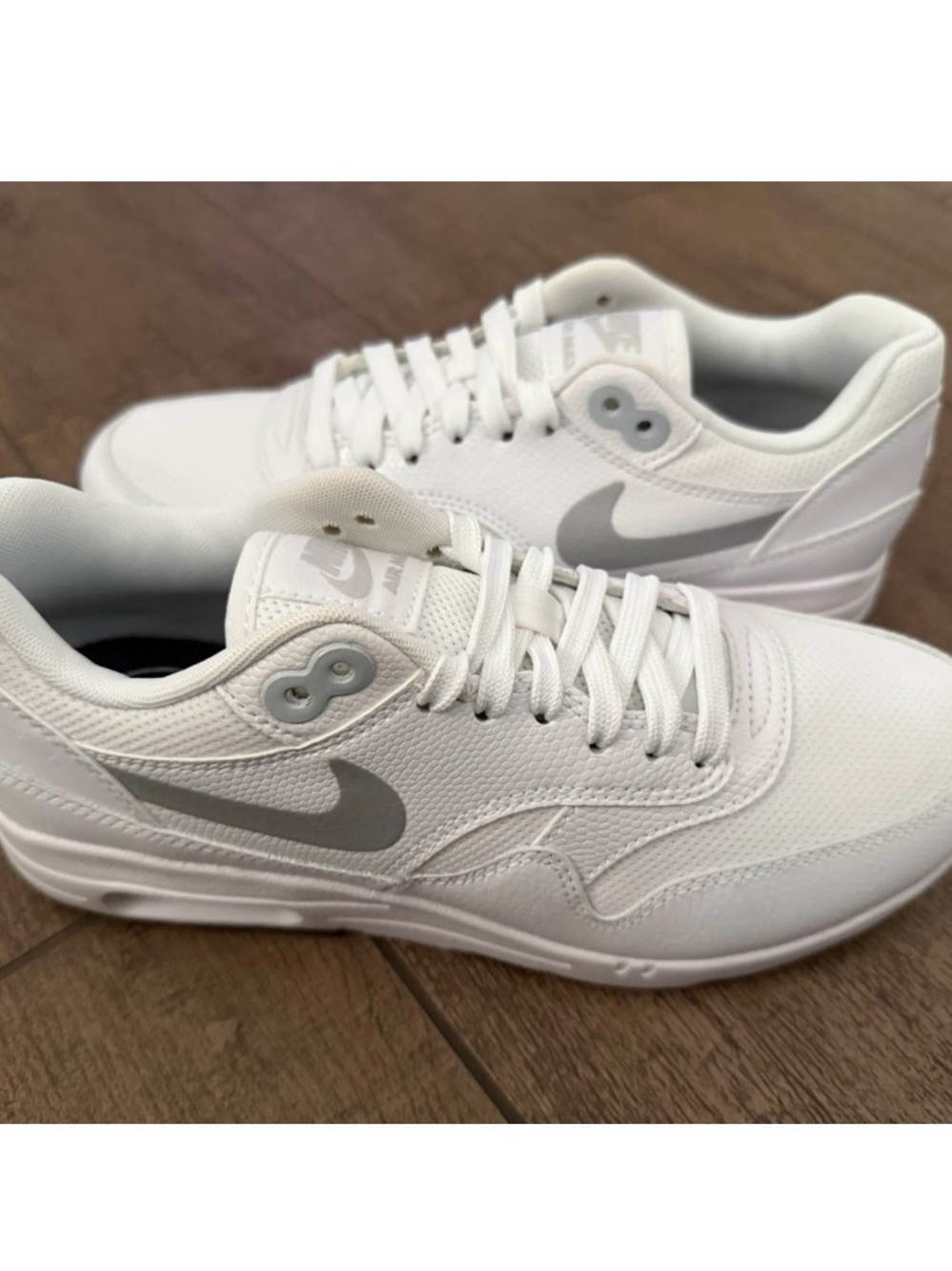 Nike Air Max 1 Ultra 2.0 White/Metalic Platinum 881104 100 Women’s Sz 6.5